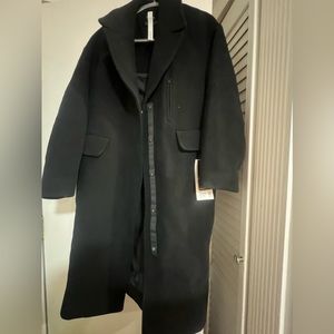 Lululemon wool coat size 8 NWT